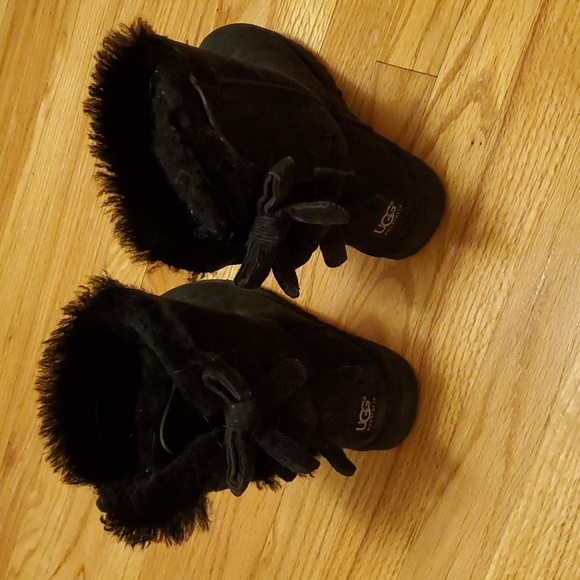 Ugg boots - Picture 2 of 4